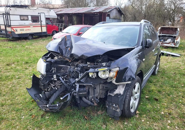 Mitsubishi Outlander cena 8700 przebieg: 145000, rok produkcji 2009 z Kłodawa małe 154